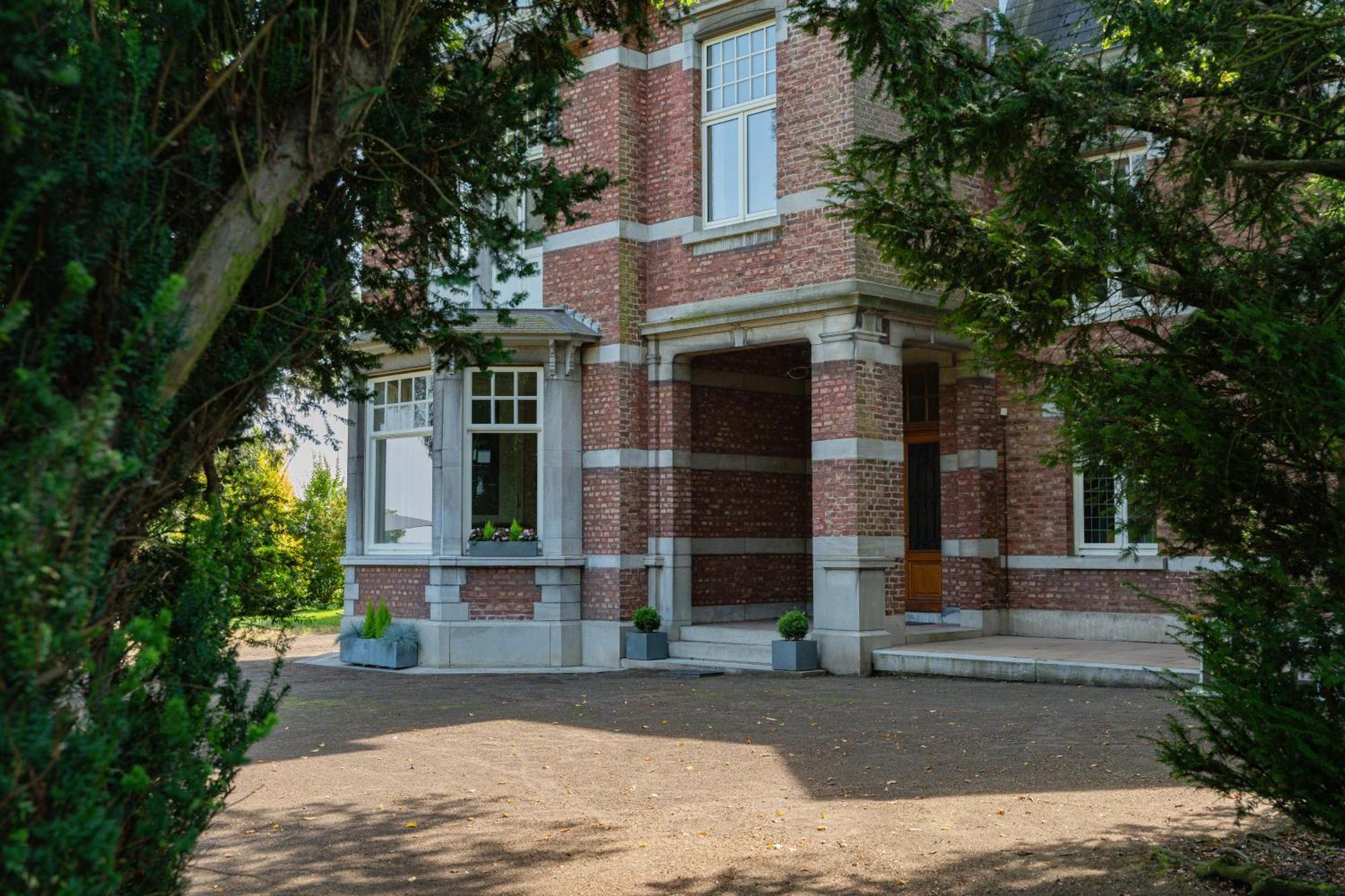 Готель Manoir Du Moulin Berloz Екстер'єр фото